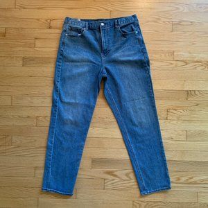 American Eagle Mom Jeans